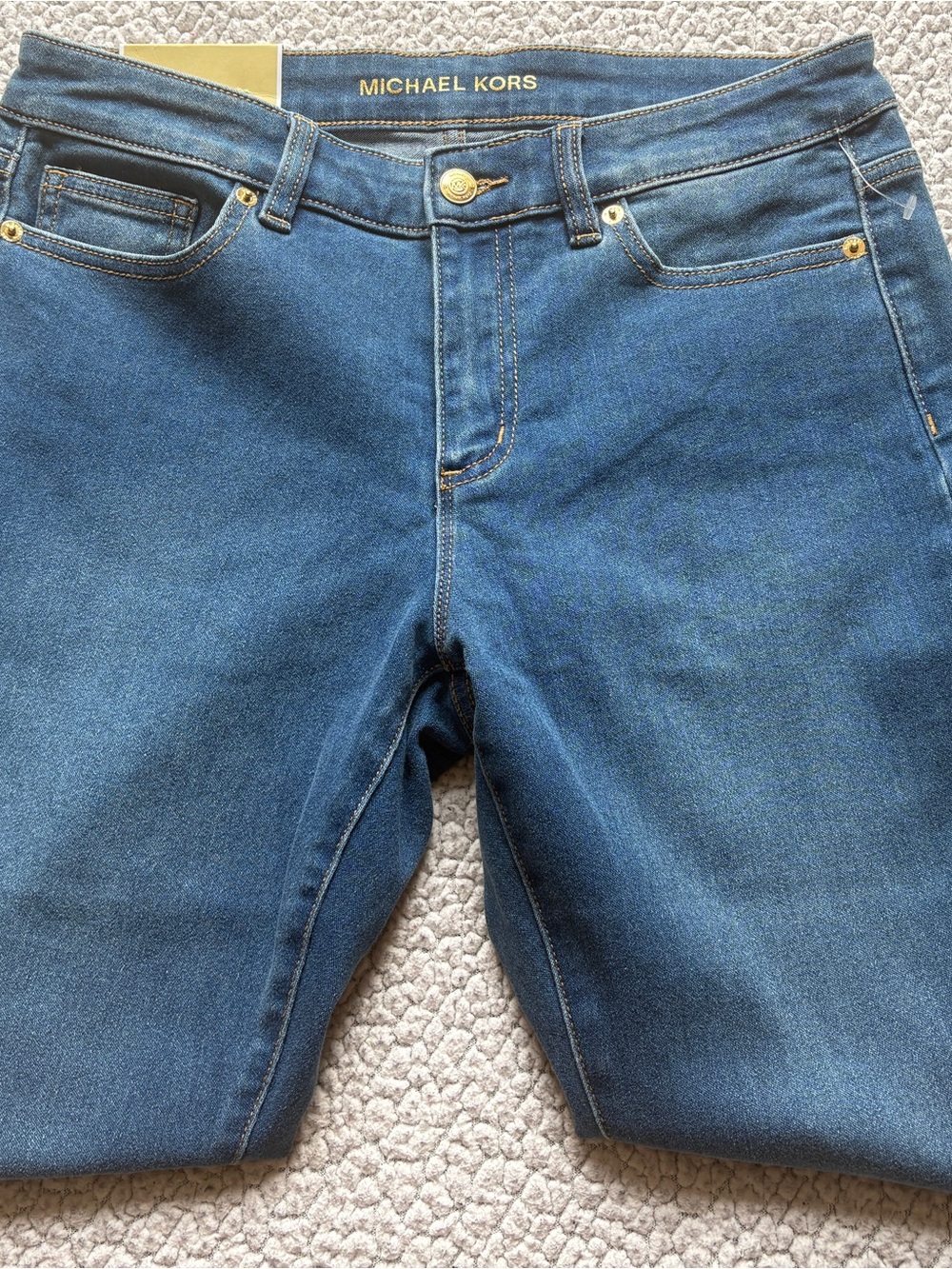 NWT Michael Kors Izzy Skinny Jeans – Size 8 – Mid-Rise